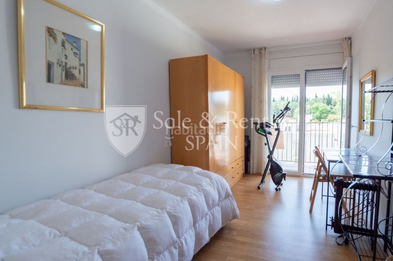 Foto 100cb1ad-6c1a-4eb1-b5f0-c3d91e547215. Pis a Centre Blanes