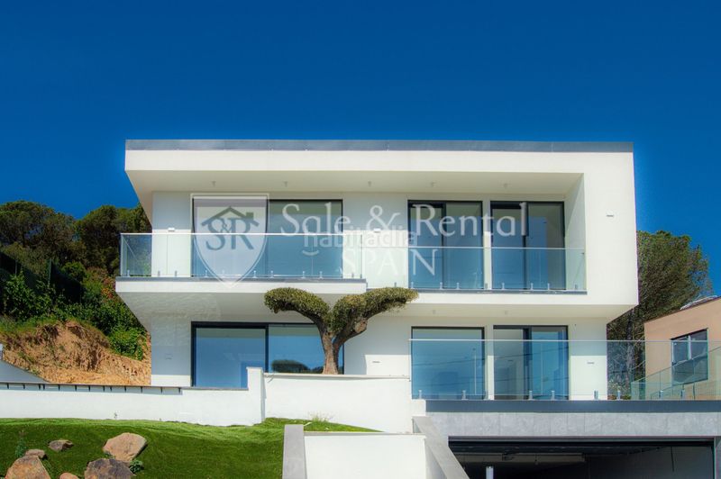 Foto 1b2159a7-fcdf-4519-a212-c6ff571aaa2e. Casa amb calefacció a Serra Brava Lloret de Mar