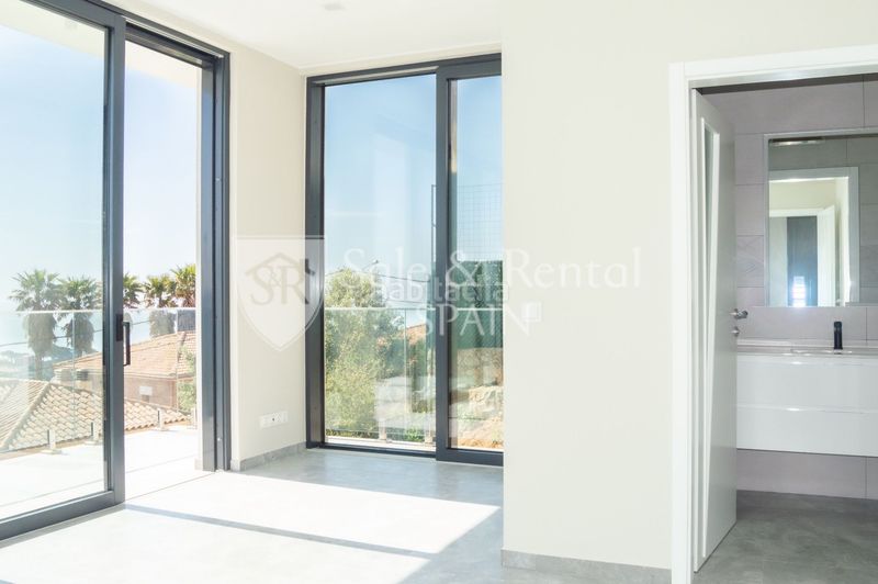 Foto 81d29b24-f93f-492b-b589-dbe138e79e34. Casa amb calefacció a Serra Brava Lloret de Mar