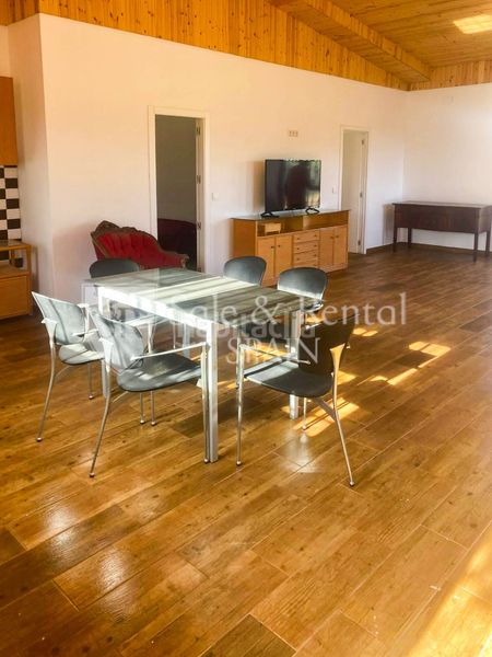 Foto e8b89879-3cf1-497c-8905-f0884a22abd4. Casa amb piscina a Turís