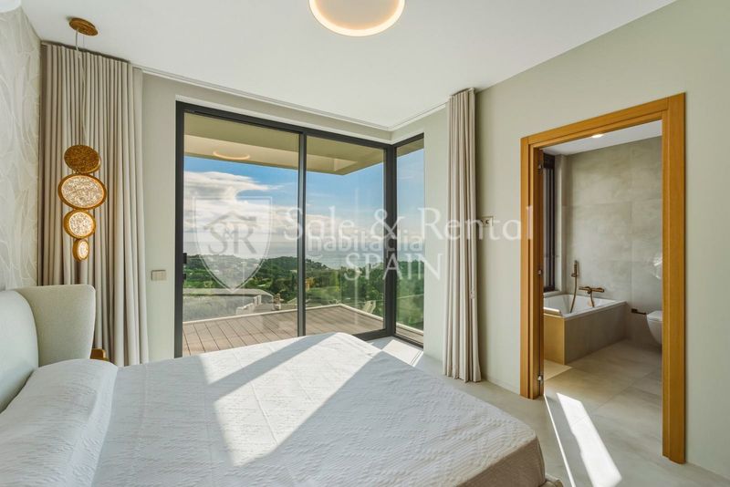 Foto 6db52b3b-bc5d-4b90-b0b1-0248eade1766. Casa amb piscina a Roca Grossa Lloret de Mar