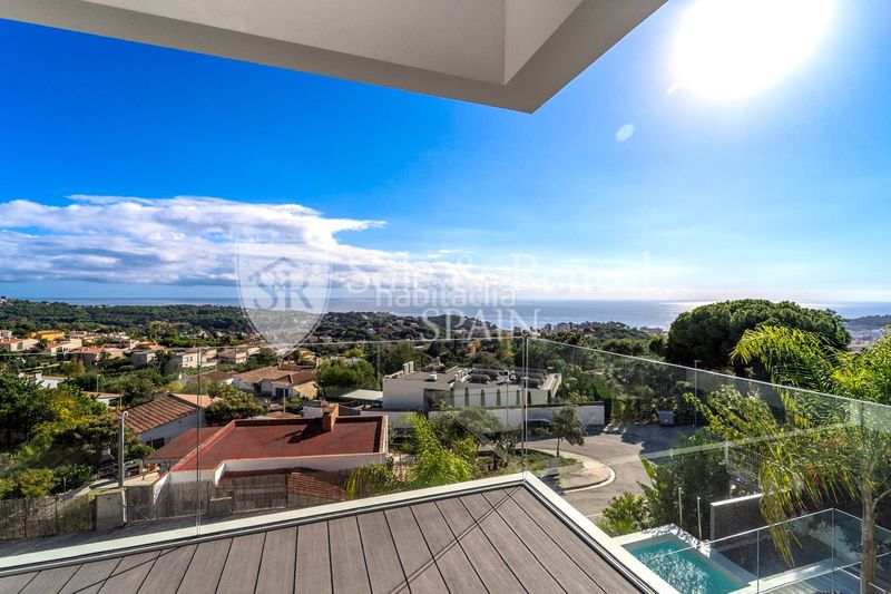Foto aa83f343-0b64-4922-b862-5ff1b564c69e. Casa amb piscina a Roca Grossa Lloret de Mar