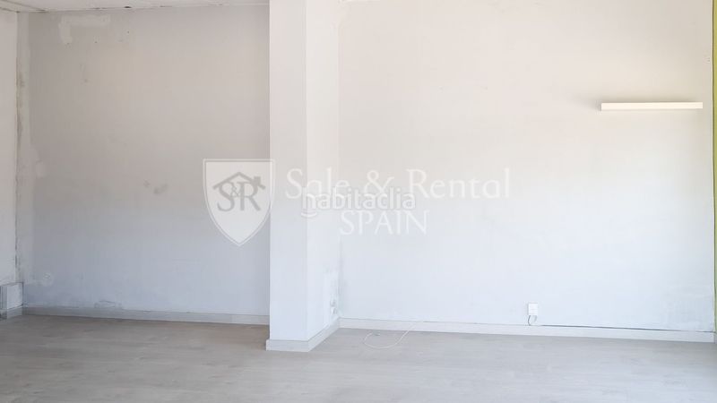 Foto 039aa11f-a84c-421b-be32-a4140cb8652e. Local comercial a Sant Narcis Girona