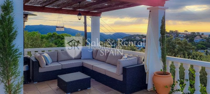 Foto 2d8ab95c-0f0e-4e82-8f73-9f0f5ebd30cc. Casa amb calefacció piscina a Serra Brava Lloret de Mar