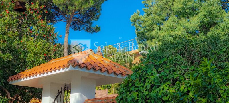 Foto 9896d752-572c-4605-ac42-c334b780db91. Casa amb calefacció piscina a Serra Brava Lloret de Mar