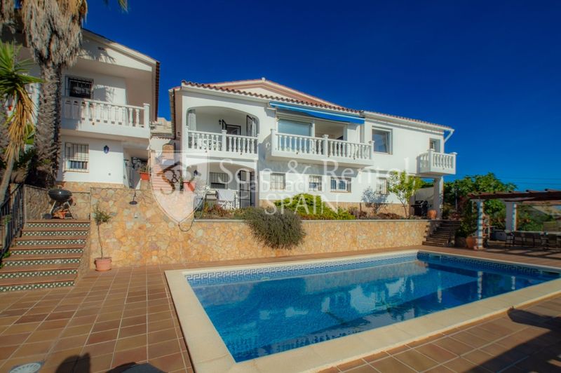Foto adc4e0ec-8ece-445d-8ff0-4ed6e2f7231c. Casa amb calefacció piscina a Serra Brava Lloret de Mar