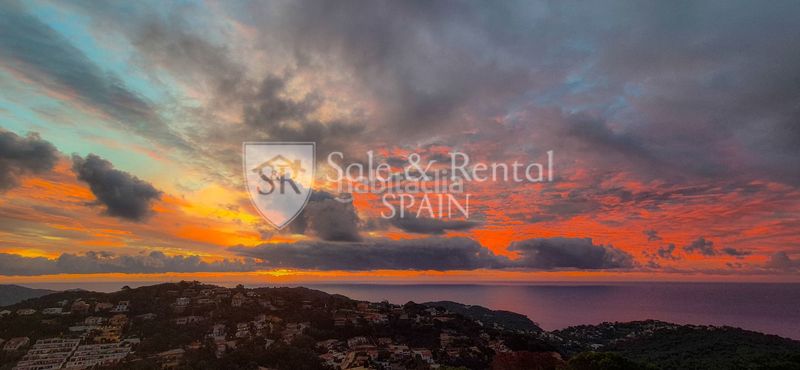Foto aefac5a5-4e28-41f3-8c57-c8b5015fdebe. Casa amb calefacció piscina a Serra Brava Lloret de Mar