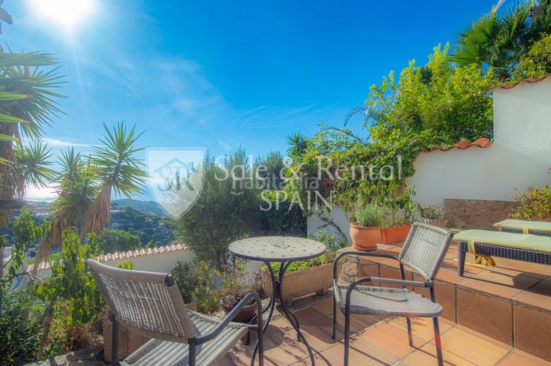 Foto c9a4a713-0280-4672-b99b-cf3cf3dc2a2e. Casa amb calefacció piscina a Serra Brava Lloret de Mar