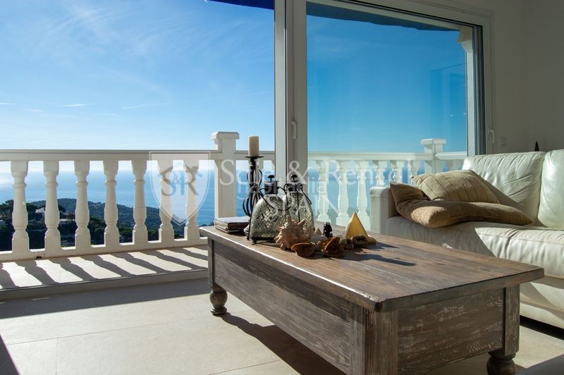 Foto dcb1f3c6-b2ae-4efc-b293-353c427d5eee. Casa amb calefacció piscina a Serra Brava Lloret de Mar