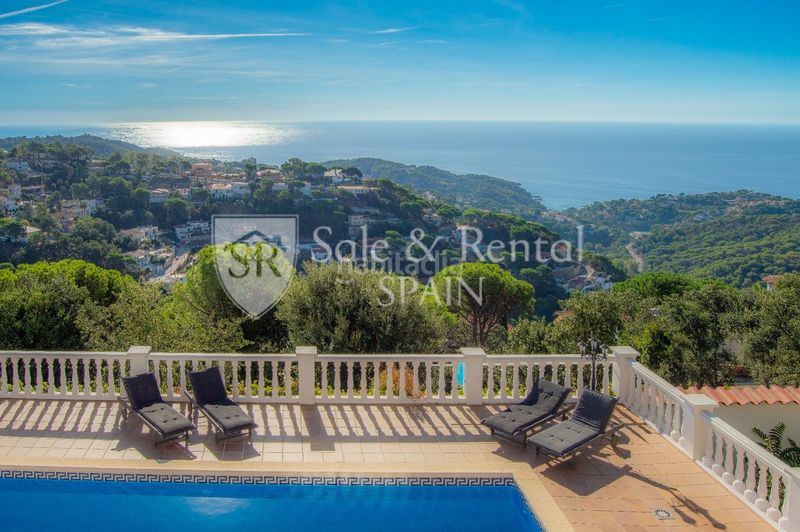 Foto e1957d00-441f-4ac0-a977-082d852c59a3. Casa amb calefacció piscina a Serra Brava Lloret de Mar