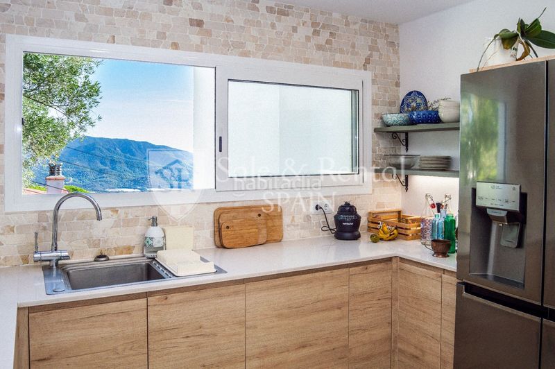 Foto f9a8a53e-d2db-4818-831d-60f7760da100. Casa amb calefacció piscina a Serra Brava Lloret de Mar