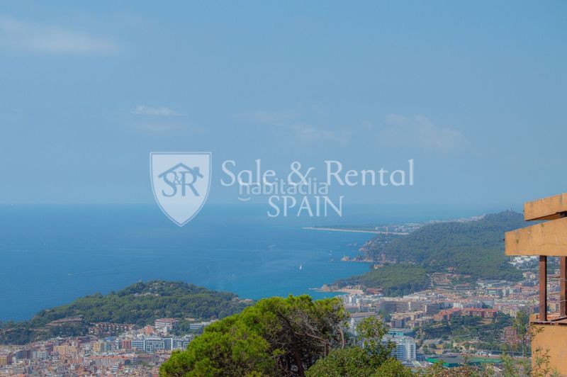 Foto 276f6b64-0c70-4d36-b346-848f1909a9e6. Casa amb calefacció a Roca Grossa Lloret de Mar