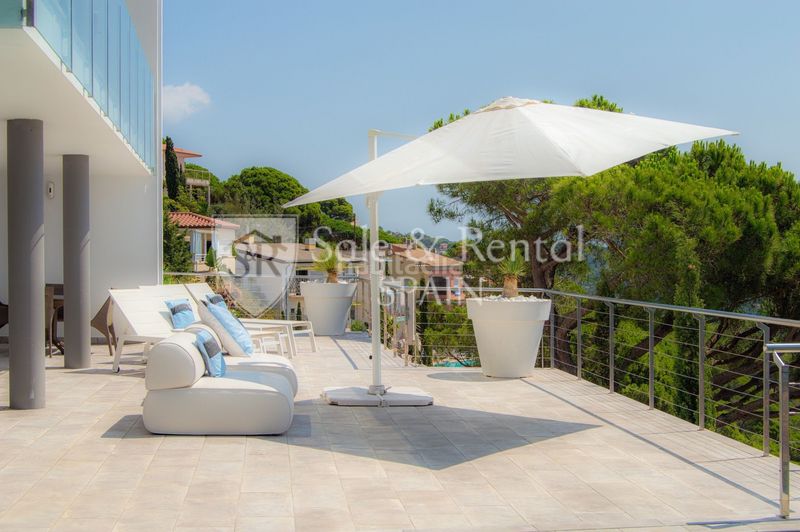 Foto ffa2a986-860a-46ce-aedc-00d087eb6212. Casa amb calefacció a Roca Grossa Lloret de Mar