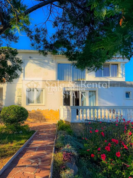 Foto 8f4b69d7-6131-4f10-80ff-074e8ffd1d90. Casa amb calefacció a Canyelles Lloret de Mar