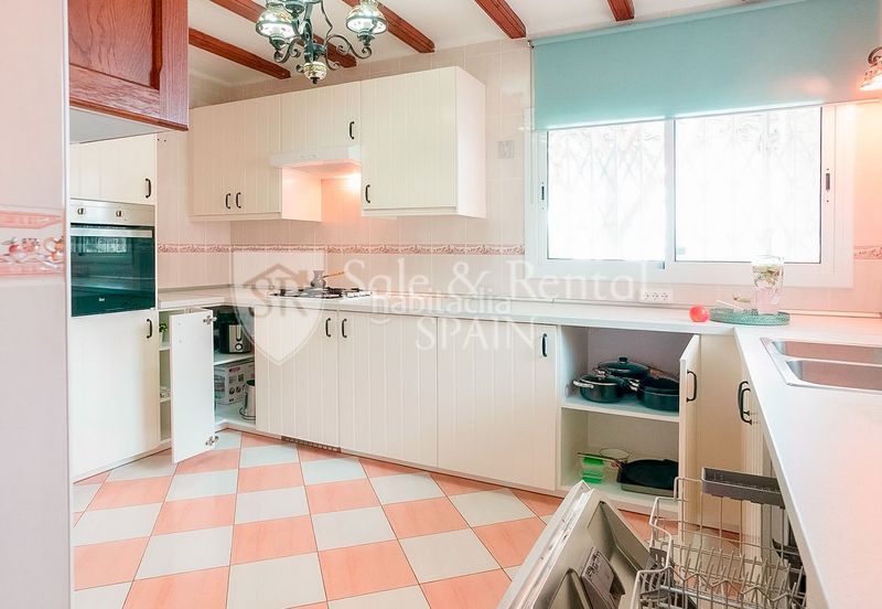 Foto f1230578-dddc-4624-bcc4-5e13653b29e0. Casa amb calefacció a Canyelles Lloret de Mar
