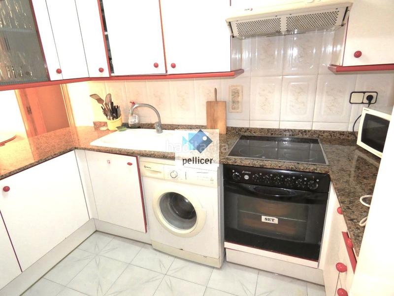 Foto 470cd0ee-43cd-4644-8147-e466aa8895b7. Apartament amb aparcament a El Faro Cullera