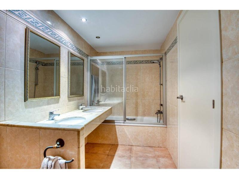 Foto a8aeb723-6f63-435b-92f1-e97e7e529c2c. Haus mit parking in Eixample Sant Feliu de Guíxols