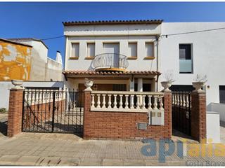 Casa  Ripollès. Unifamiliar adosada  palamós el figueral