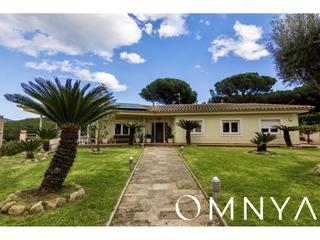 Casa  Pedralta. Chalet en venta en mas trempat santa cristina