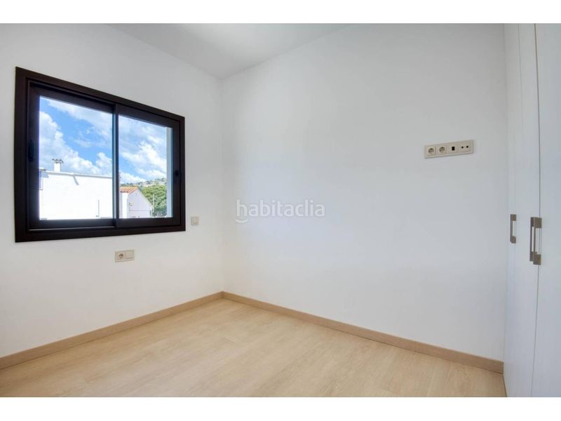Foto 5d3a2929-d49b-4b9e-b99a-f6174ad1d283. Pis amb aparcament piscina a Fenals Platja d´Aro