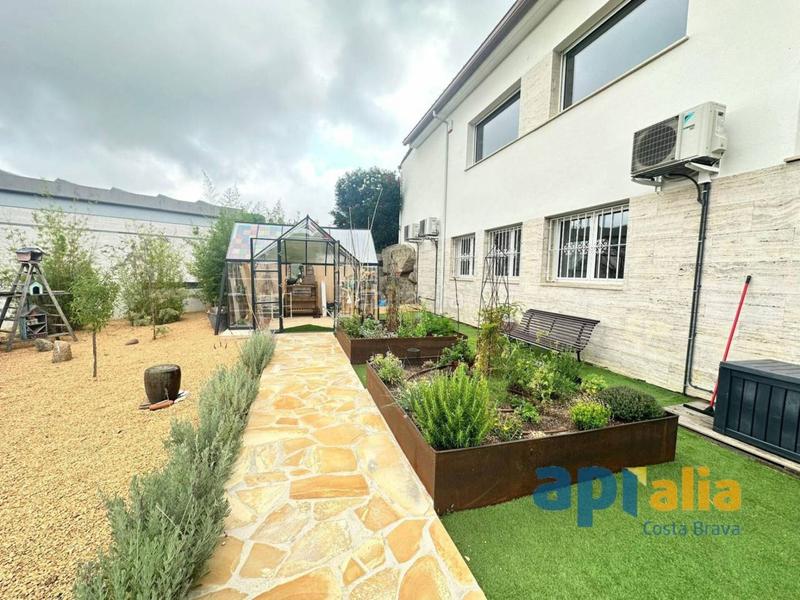 Foto 4fffe44d-da30-4796-9f3c-e25901abccc8. Casa con riscaldamento piscina in Cabanyes-Mas Ambrós-Mas Pallí Calonge