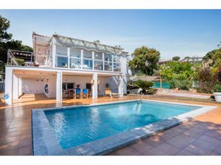 Casa  President lluís companys. Casa en venta en tueda