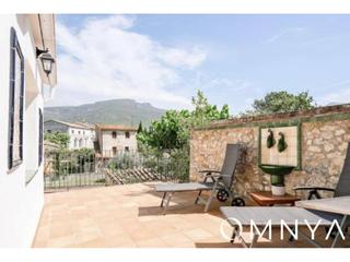 Casa  Sales de llierca. Casa en venta en tortellà