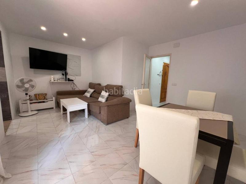 Foto 0d200f4a-a688-475c-9ef0-a07ab508f819. Piso en santa magdalena 136 planta baja con terraza privada cerca del centro en Sant Feliu de Guíxols