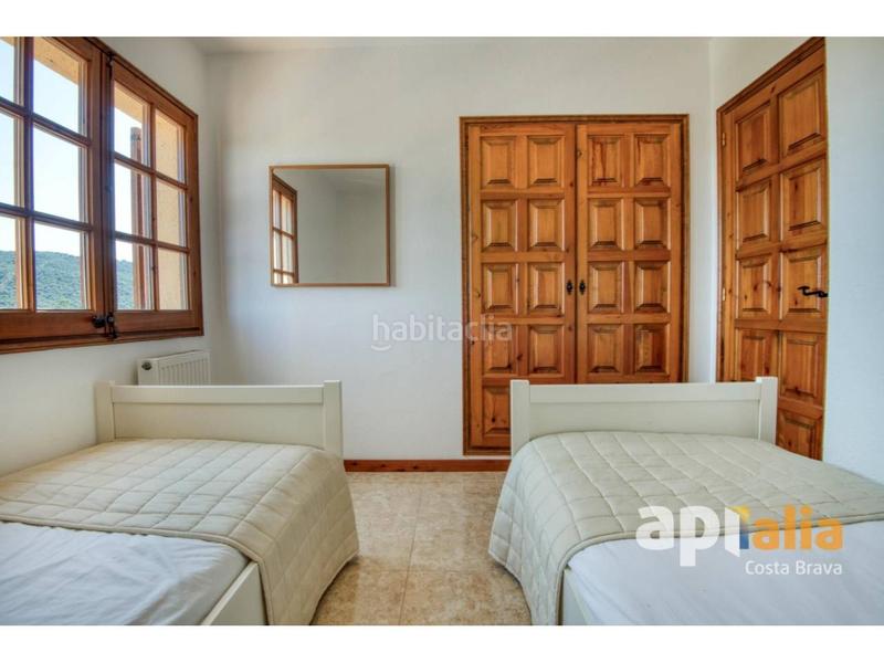 Foto 29c9863b-4ed1-4316-b35b-5336457b9c2c. Casa  en venta en Breda