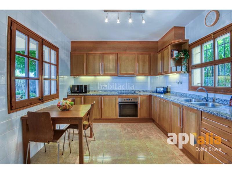 Foto 3fad7680-5169-46a6-9dcc-e6bd7d6ea535. Casa  en venta en Breda