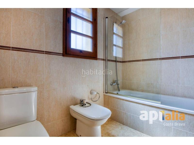 Foto 9453bd04-85b6-4ff1-ae1e-e4fad200197b. Casa  en venta en Breda