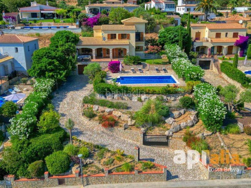 Foto b41d535b-d926-4930-8ec9-189eb5467916. Casa  en venta en Breda