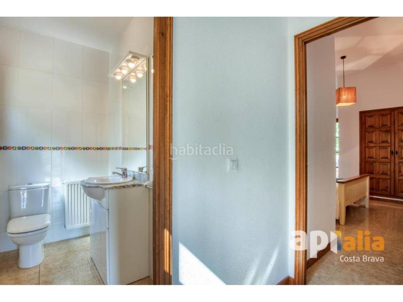 Foto bae9a2a7-1305-46c6-91bc-4b56eeb73893. Casa  en venta en Breda