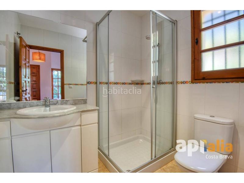 Foto ddebc7c8-2651-4c60-94b2-3ae71dbea5eb. Casa  en venta en Breda