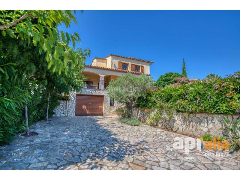 Foto e634b4ca-2f2b-46fd-b7fb-8704745285a4. Casa  en venta en Breda