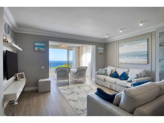 Piso en Calle carrer de parís, 48. Apartamento con encanto y vistas al mar en una prestigiosa zona