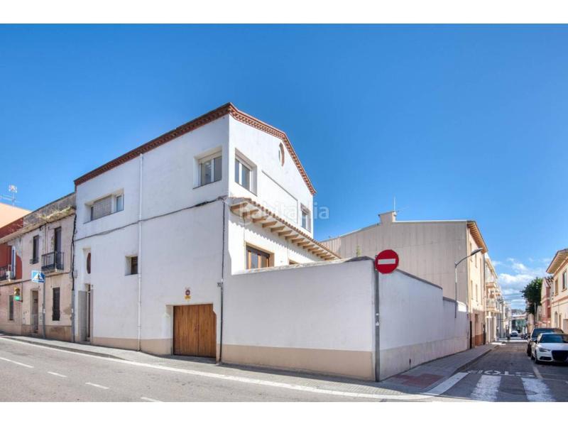 Foto 042b2a25-711c-45b4-a2cd-47c613007711. Casa  en venta en lEixample en Eixample Sant Feliu de Guíxols