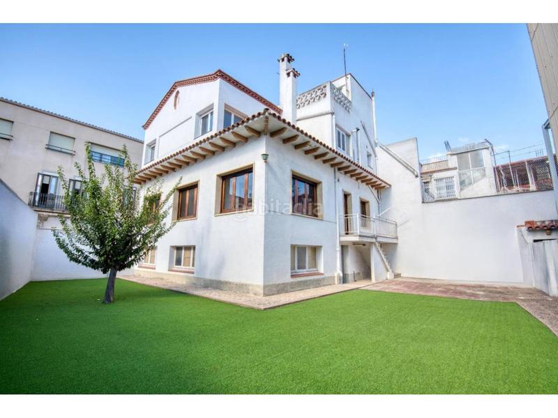 Foto d3e07688-38c1-41b0-9b15-de20bacb92b4. Casa  en venta en lEixample en Eixample Sant Feliu de Guíxols
