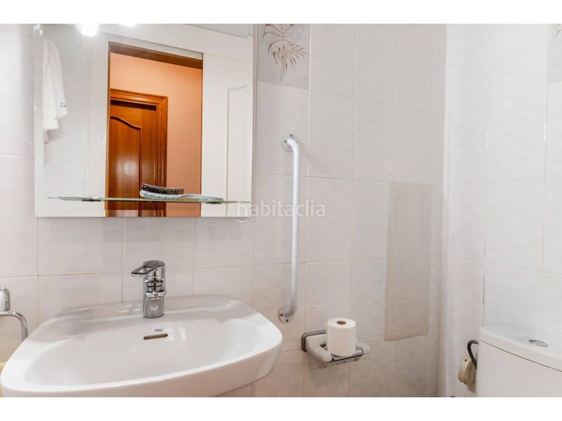 Foto b1c760a3-5ec7-4f25-bee3-bda9eb5b160d. Casa amb calefacció a Nord Roses