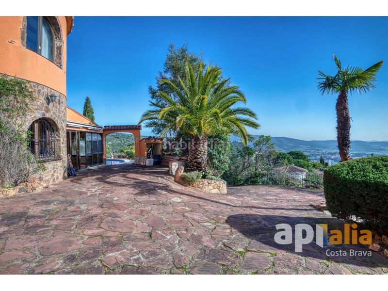 Foto 53c3f61b-3dbc-4bfd-b24a-e7f627348502. Casa amb calefacció aparcament piscina a Cabanyes-Mas Ambrós-Mas Pallí Calonge