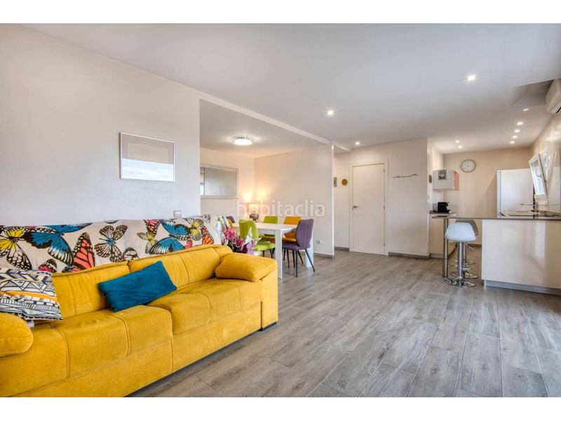 Foto 01006196-4654-45d5-a46c-c6ddc733cca4. Pis a Centre Palamós