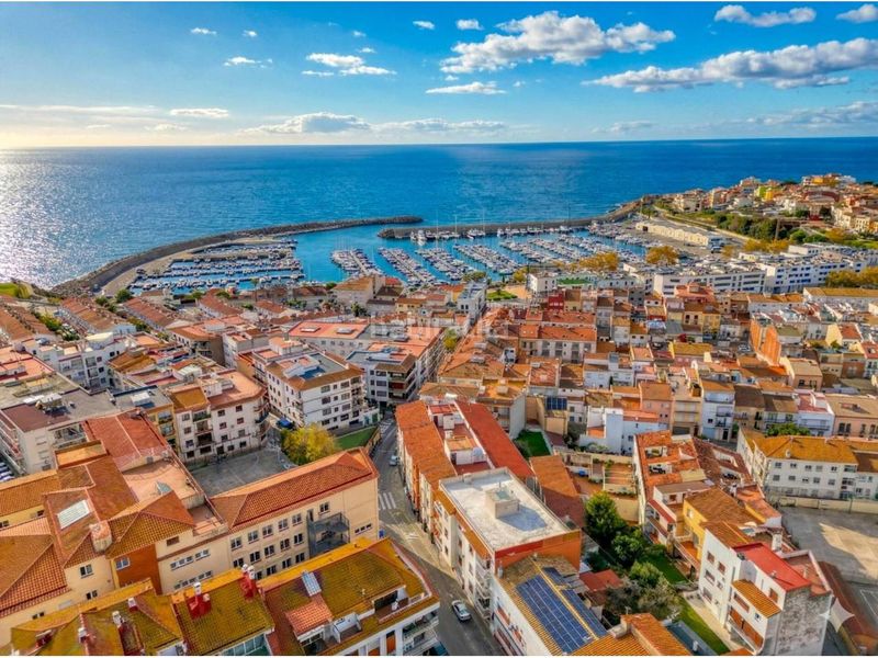 Foto 7a1e2c49-7bae-465b-96e6-683c4f954ce6. Pis a Centre Palamós