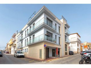 Pis a Calle Cabanyes