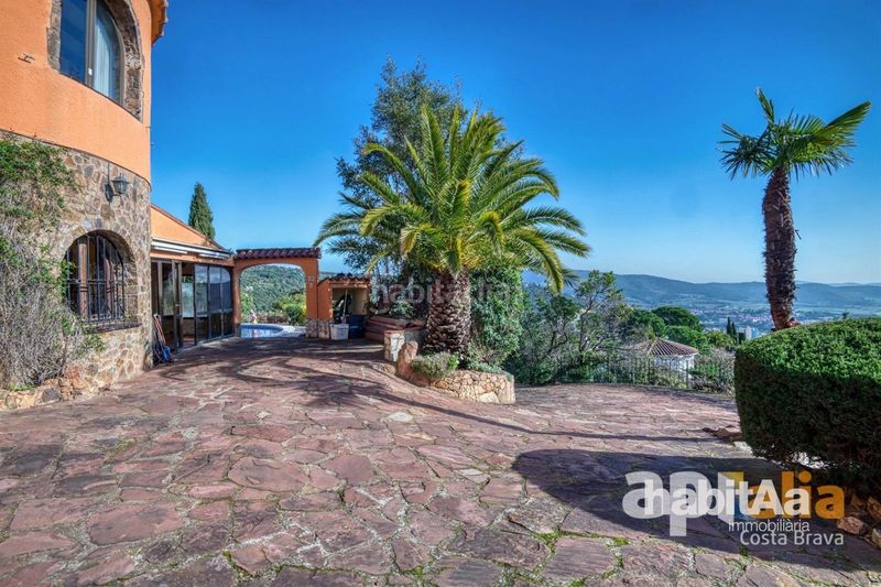 Foto 4d380391-f4f1-48d2-b4dc-f9fd319492f7. Chalet with pool in Cabanyes-Mas Ambrós-Mas Pallí Calonge