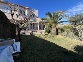 Casa a schiera  Francesc isgleas. Espaciosa y soleada casa adosada en sagaró