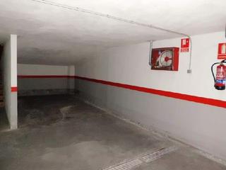 Aparcament cotxe a Xàtiva