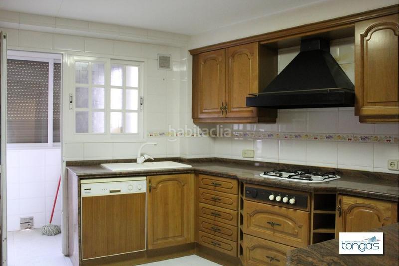 Foto a3cecd27-fcd3-4121-a2fe-01884d594eaf. Piso elegancia y amplitud en pleno centro piso único listo para entrar a vivir en Xàtiva