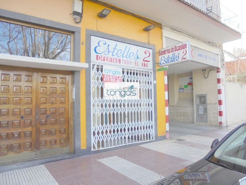 Foto 70411bb0-0cad-4938-8441-340f85010dbd. Local comercial a Xàtiva