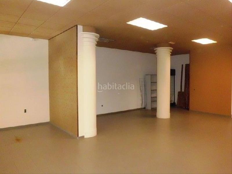 Foto f6f391c8-5b2d-4bcb-9444-840494108513. Lloguer local comercial a Xàtiva