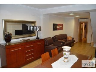 Maison à Novetlè. Tu hogar ideal te espera en novetlé!